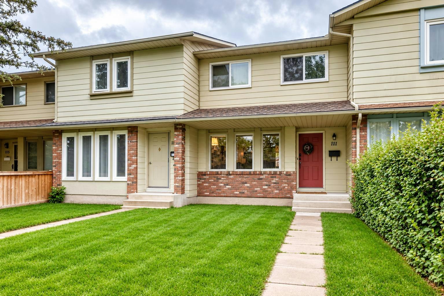 111 Midbend Place SE, Calgary, AB, T2X 2J7