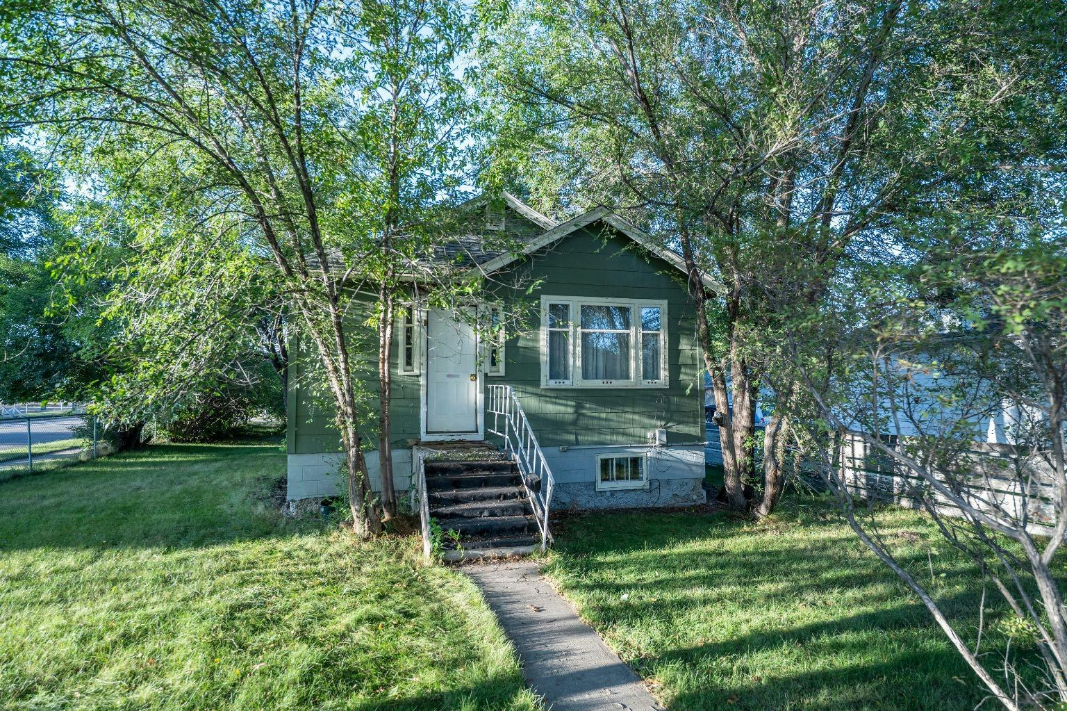 4622 51 Street, Red Deer, AB, T4N 2A4