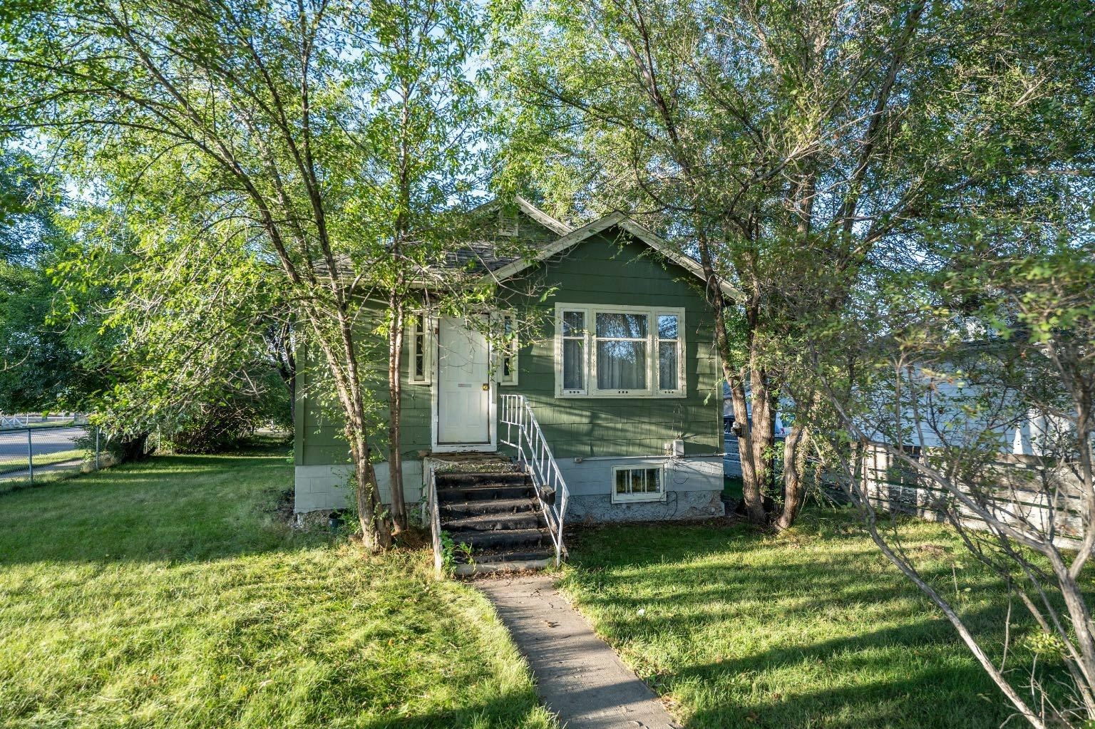 4622 51 Street, Red Deer, AB, T4N 2A4