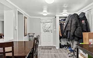 286-3223 83 Street NW, Calgary, AB, T3B 5N6