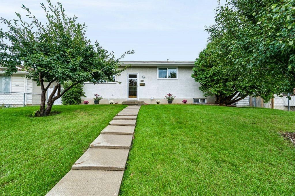 1012 Raynard Crescent SE, Calgary, AB, T2A 1X9