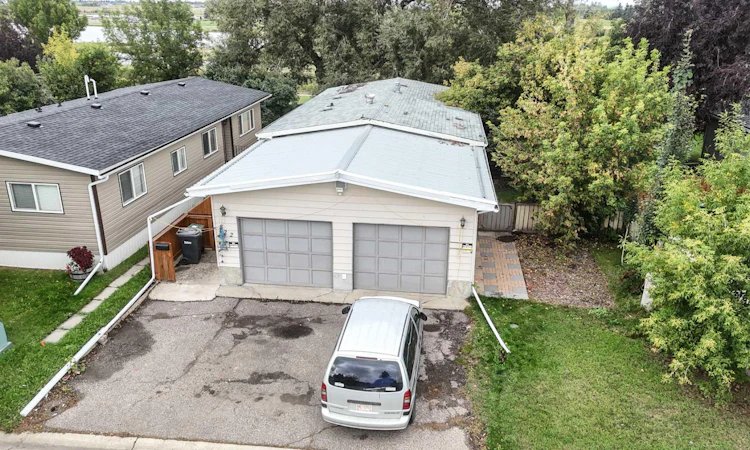 822 Bayview Road