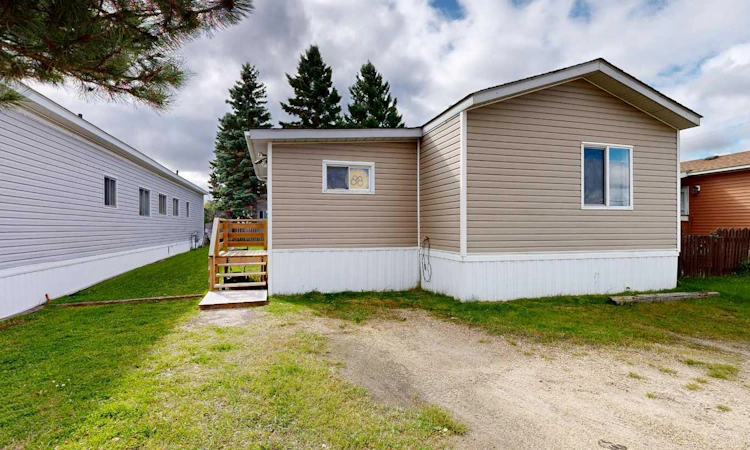 88 Hillpark Trailer Court