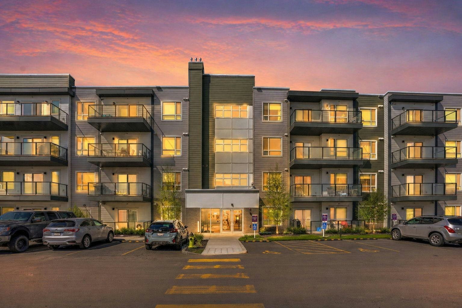 1102-33 Carringham Gate NW, Calgary, AB, T3P 2H6