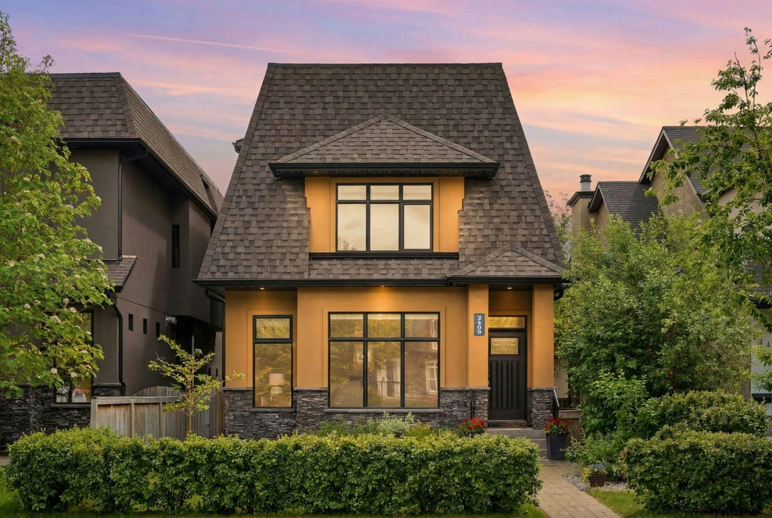 2409 Westmount Road NW, Calgary, AB, T2N 3N9