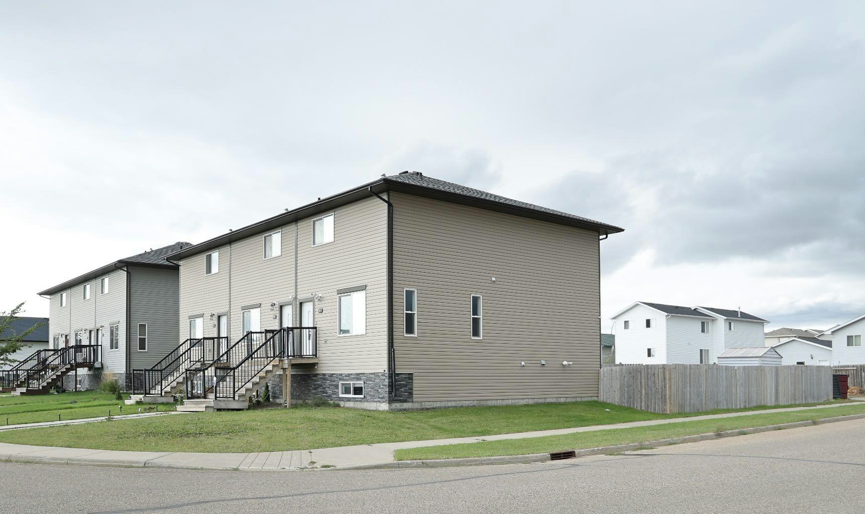 347 17 Street E, Brooks, AB, T1R 0Z6