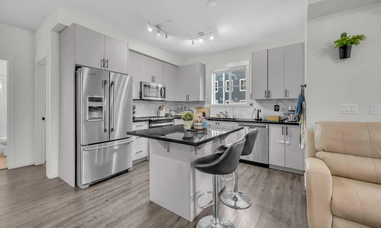 8218-151 Legacy Main Street SE