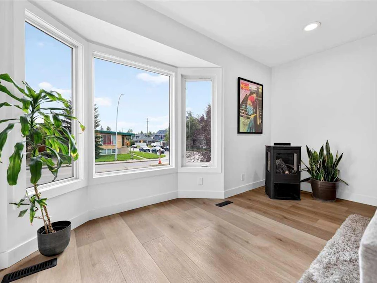 2837 29 Street SW, Calgary, AB, T3E 2K7 - 10