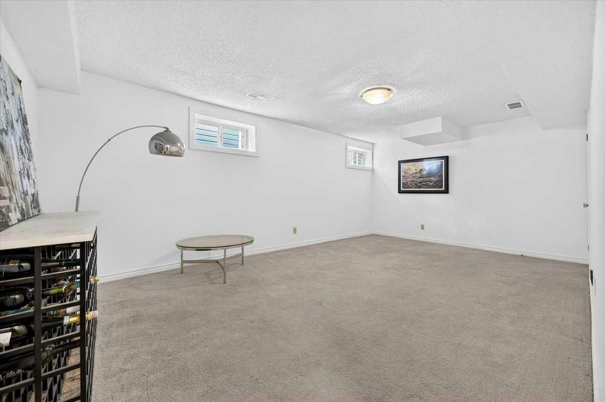 2837 29 Street SW, Calgary, AB, T3E 2K7 - 30