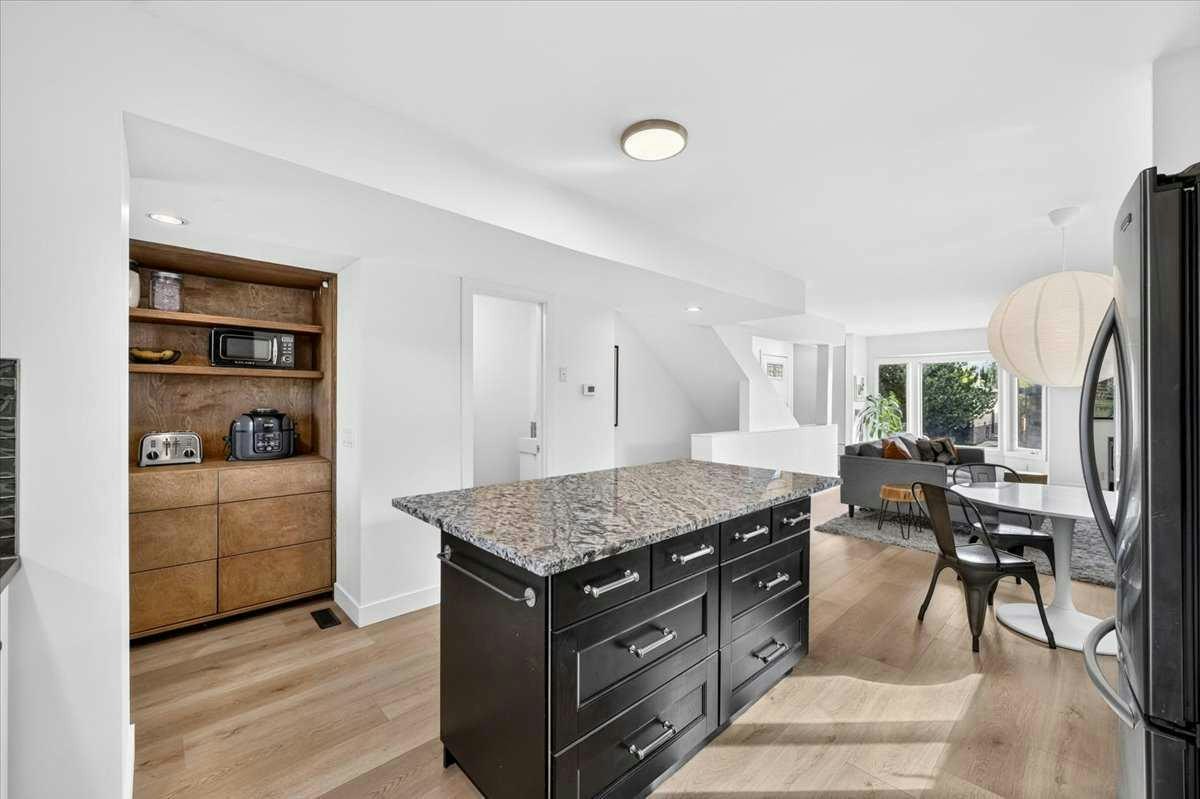 2837 29 Street SW, Calgary, AB, T3E 2K7 - 18