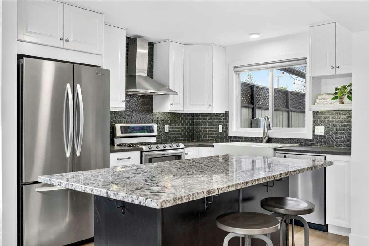 2837 29 Street SW, Calgary, AB, T3E 2K7 - 14