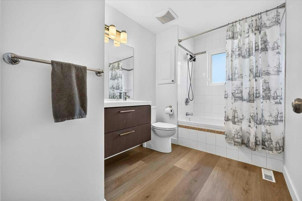 2837 29 Street SW, Calgary, AB, T3E 2K7 - 26