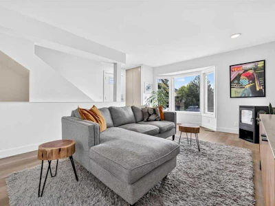 2837 29 Street SW - 5