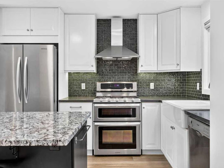 2837 29 Street SW, Calgary, AB, T3E 2K7 - 16