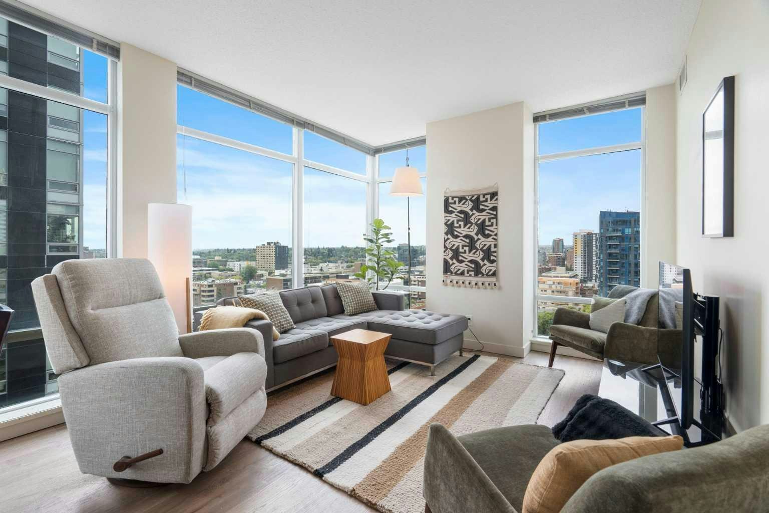 1405-215 13 Avenue SW, Calgary, AB, T2R 0V6