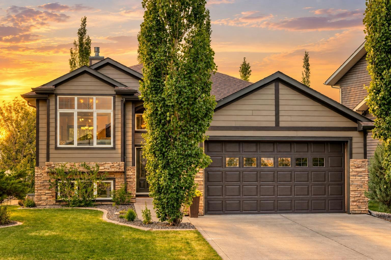 4 Welsh Close, Red Deer, AB, T4N 1E2