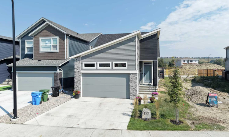 187 Wolf Hollow Manor SE