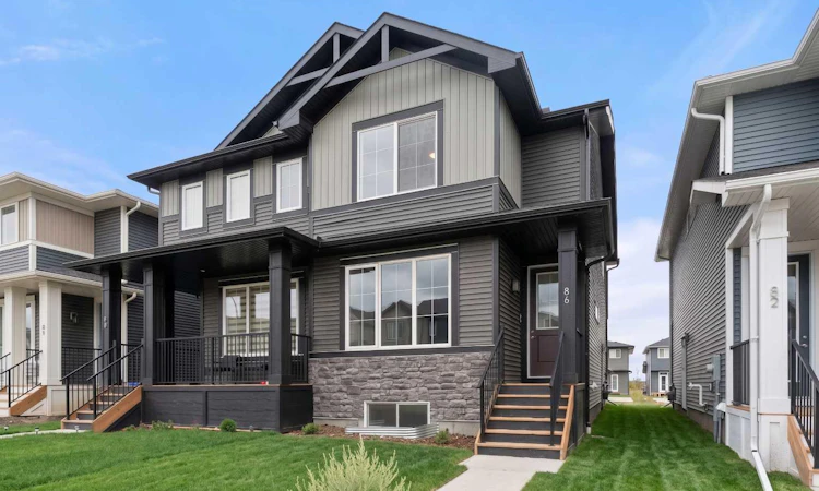 86 Sora Gardens SE