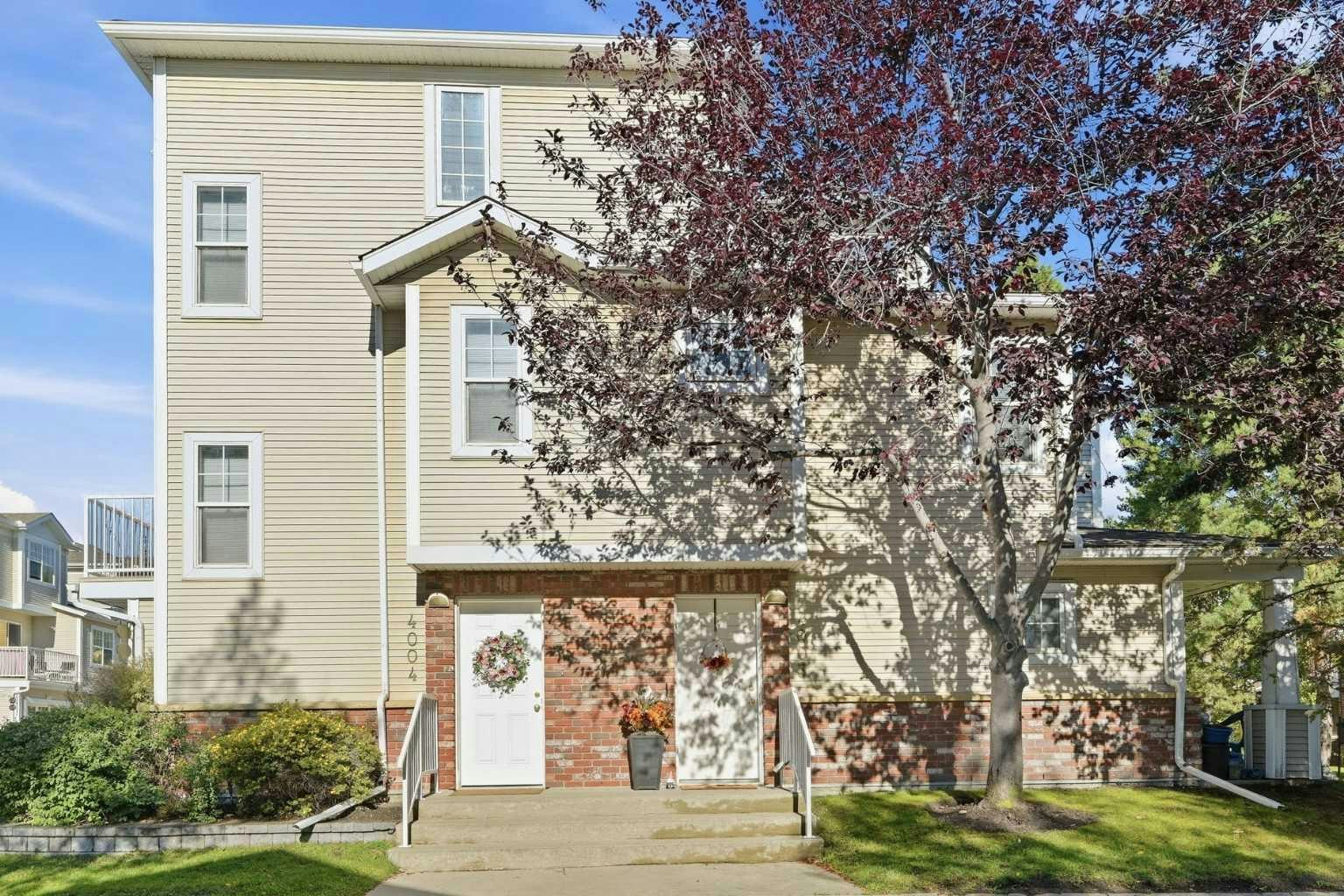 4003-7171 Coach Hill Road SW, Calgary, AB, T3H 3R7