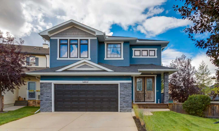 237 Luxstone Green SW