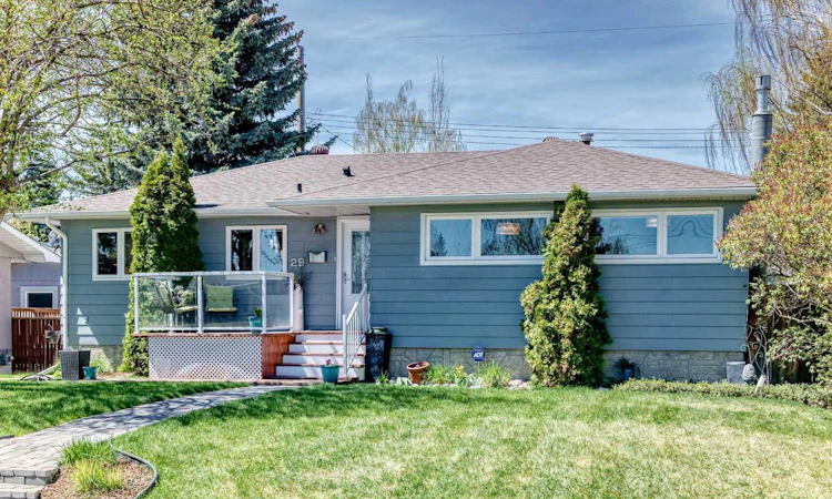 29 Chisholm Crescent NW