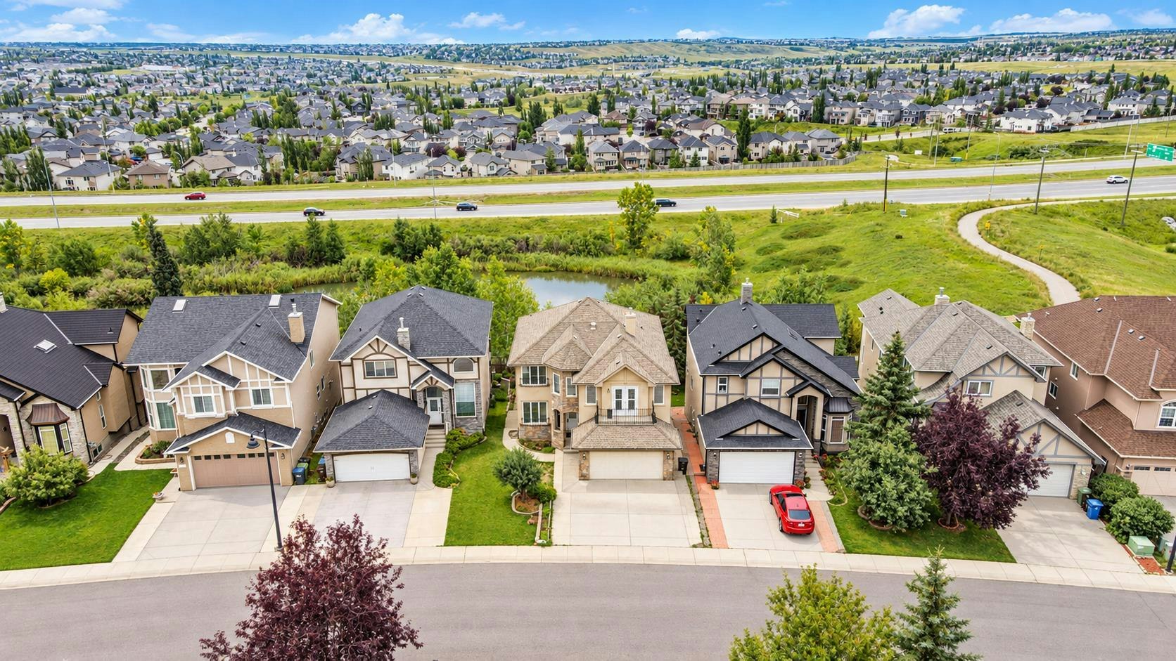 53 Sherwood Way NW, Calgary, AB, T3R 1M7