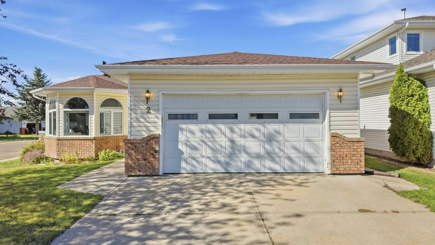 2 Densmore Crescent, Red Deer, AB, T4R 2L8