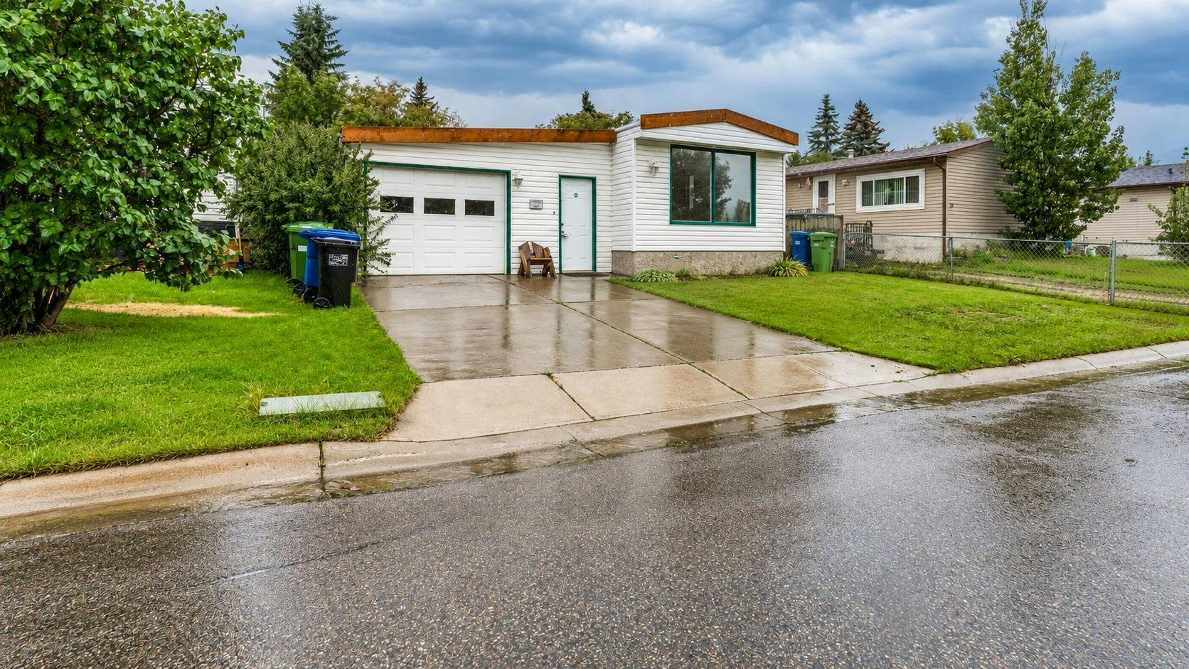 24 Spring Haven Close SE, Airdrie, AB, T4A 1E5