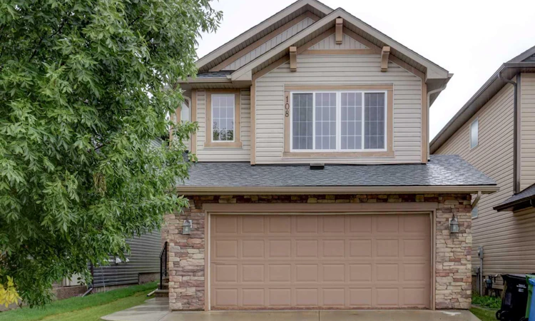 108 Kinlea Link NW