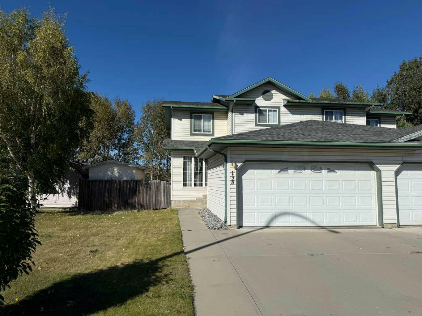 138 Wilson Avenue, Hinton Hill, AB, T7V 1Z5