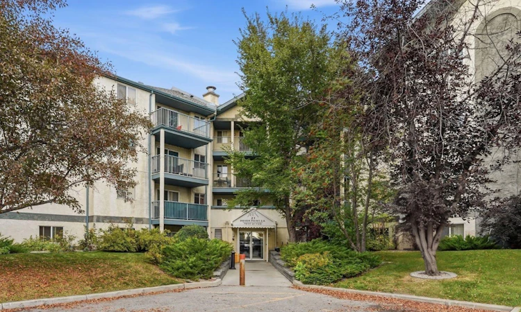 417-21 Dover Point SE