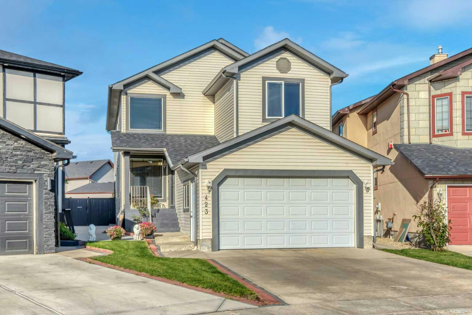 423 Taracove Estate Drive NE, Calgary, AB, T3J 4S8