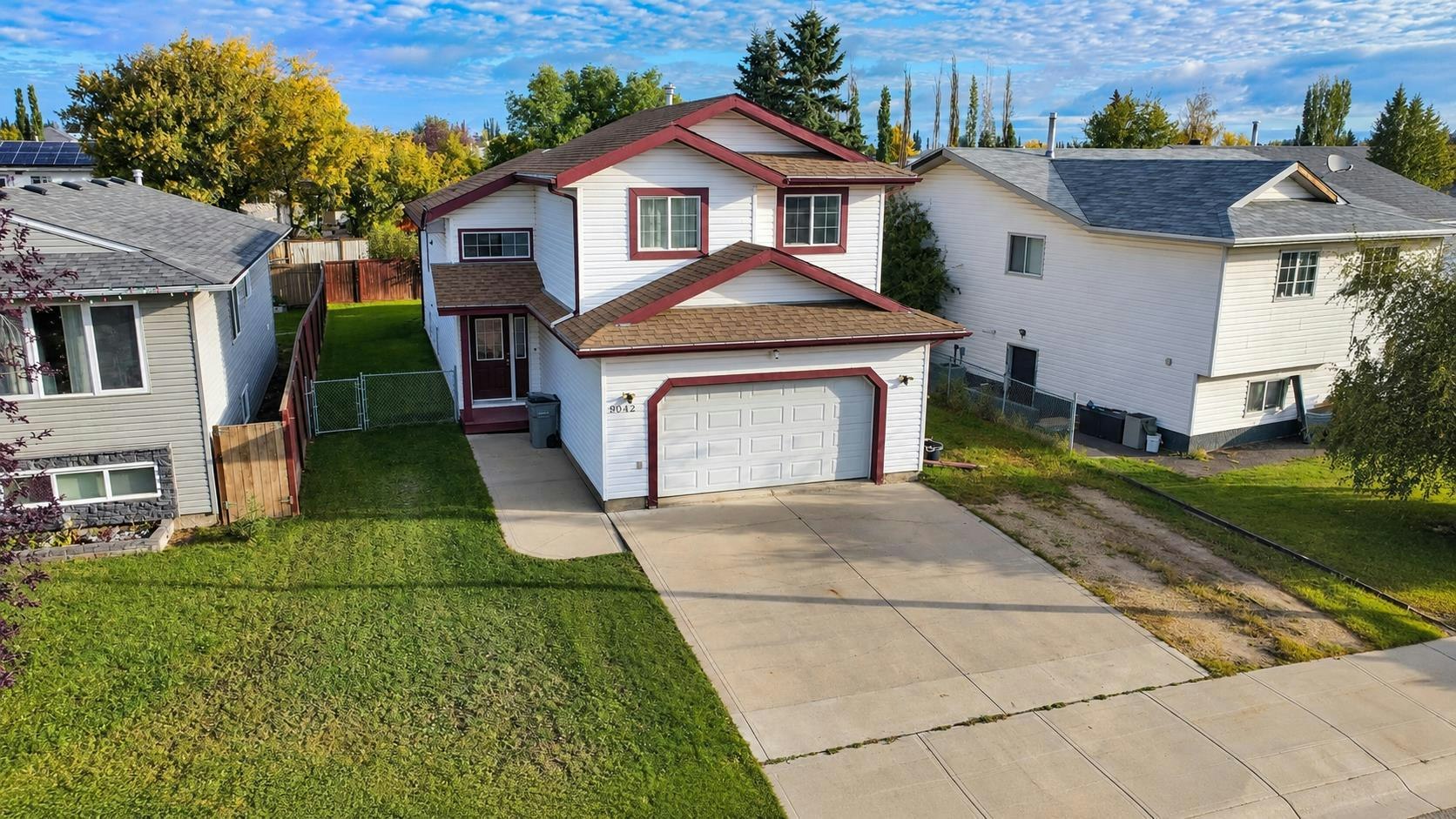 9042 103 Avenue, Grande Prairie, AB, T8X 1H3