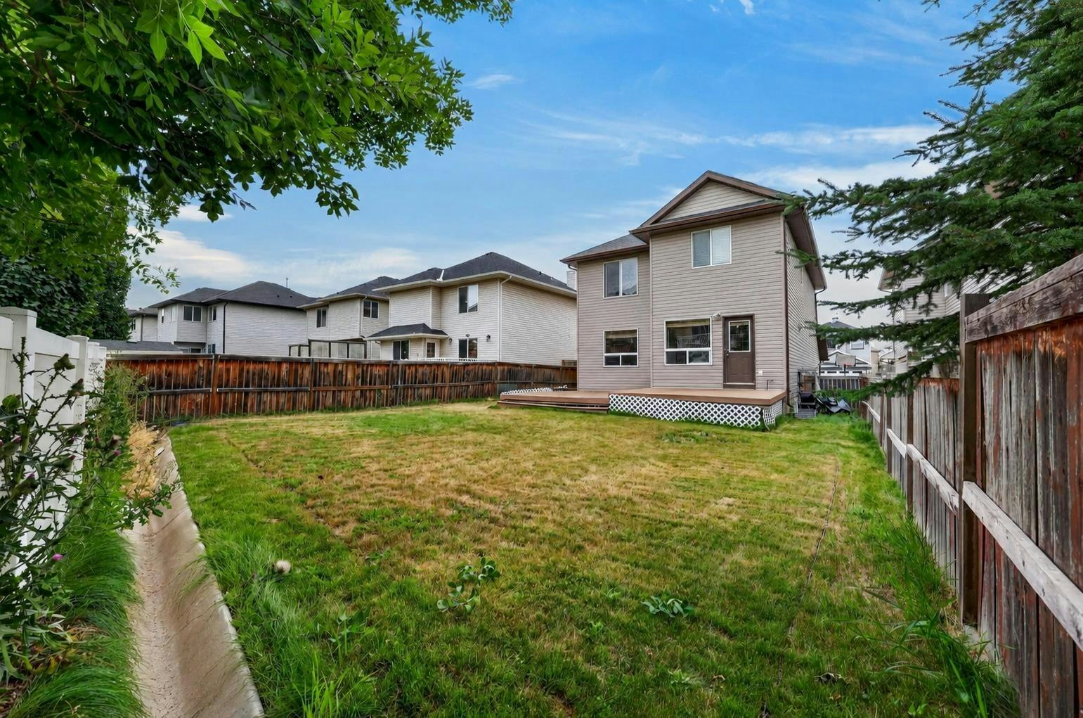 177 Royal Birch Terrace NW, Calgary, AB, T3G 5P2