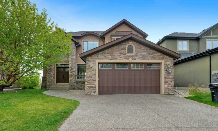 323 Aspen Glen Place SW