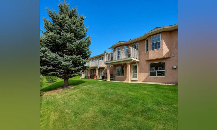 9 Harvest Grove Green NE