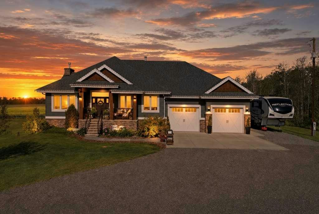 2246 Township Road 384, Red Deer County, AB, T4E 2V4