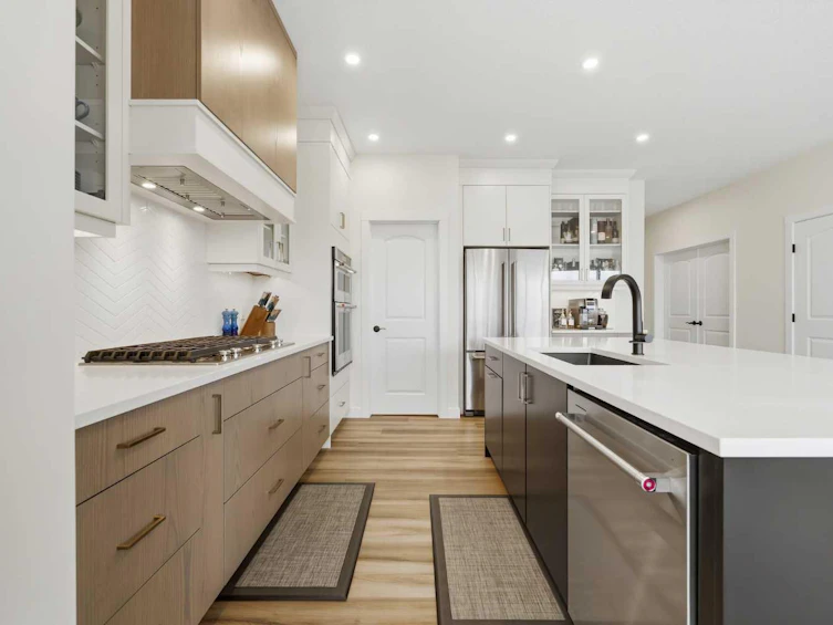 93 Rochester Way NW, Calgary, AB, T3L 0J6 - 9