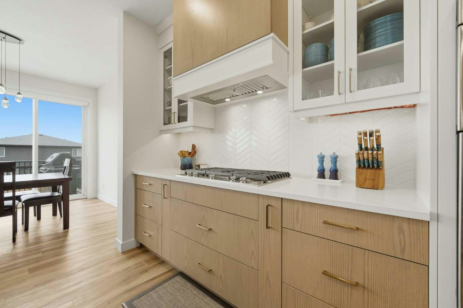 93 Rochester Way NW, Calgary, AB, T3L 0J6 - 7