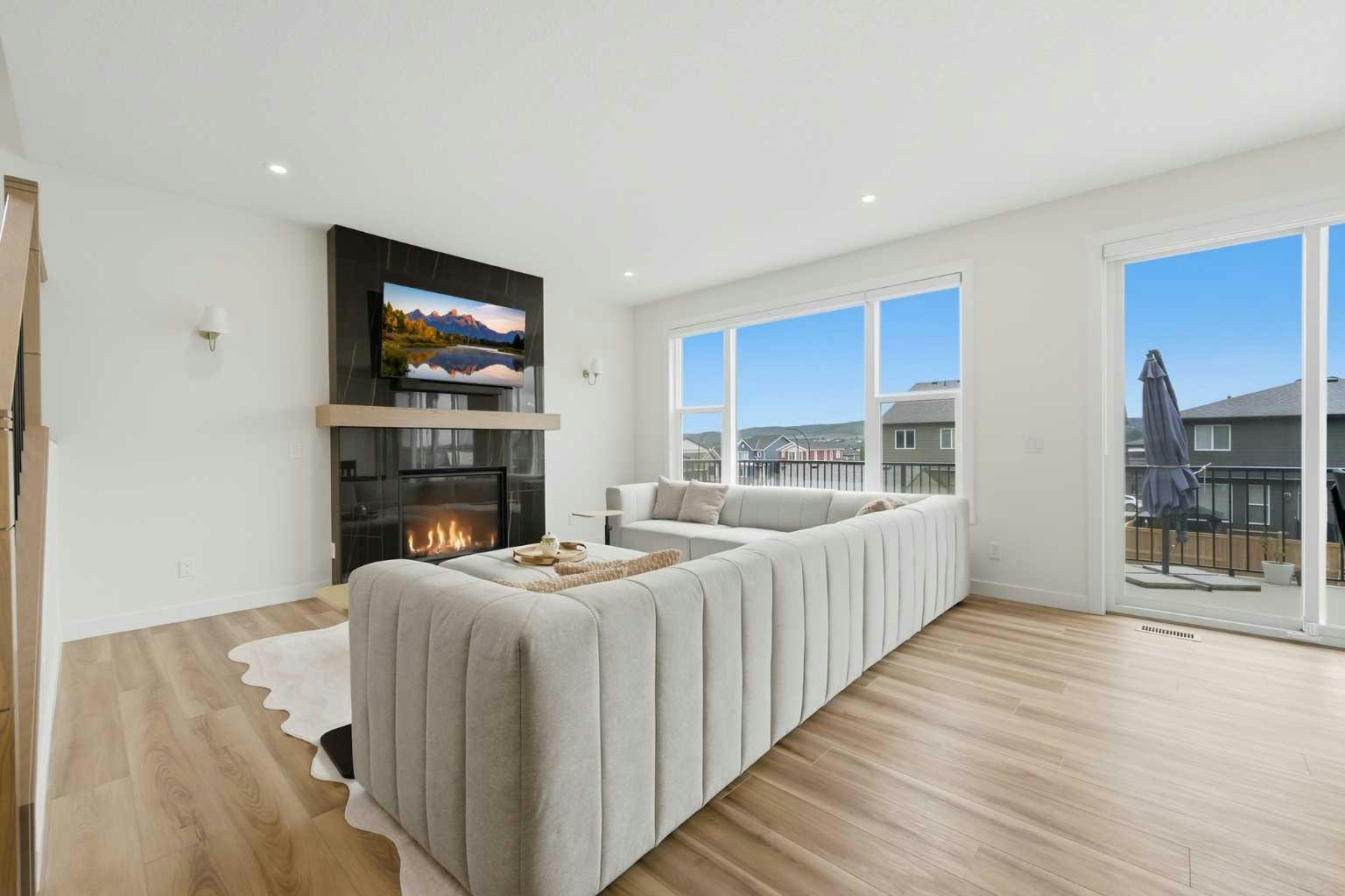93 Rochester Way NW, Calgary, AB, T3L 0J6 - 13