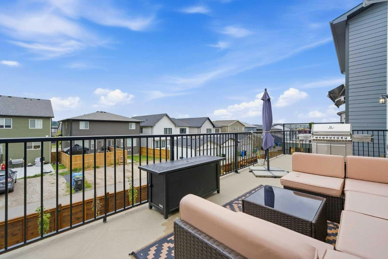 93 Rochester Way NW, Calgary, AB, T3L 0J6 - 21