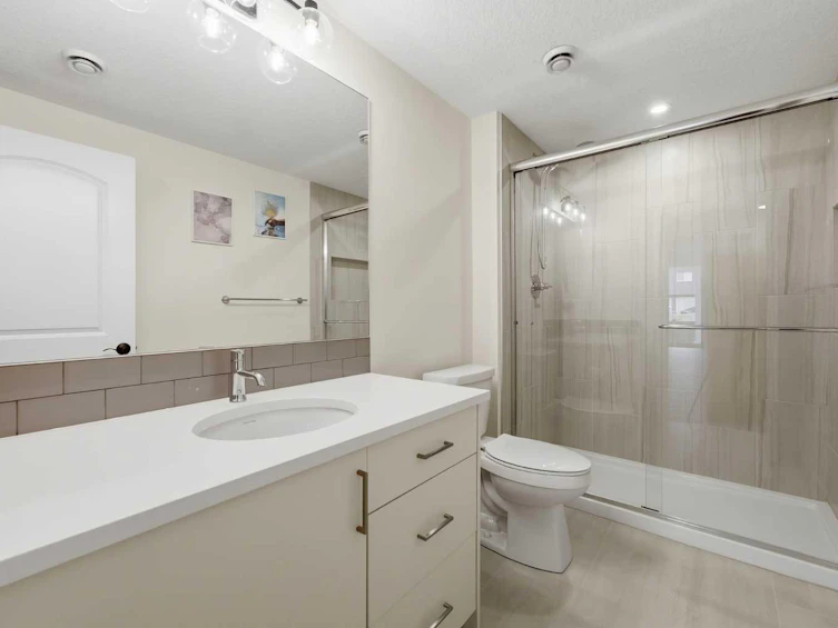 93 Rochester Way NW, Calgary, AB, T3L 0J6 - 45