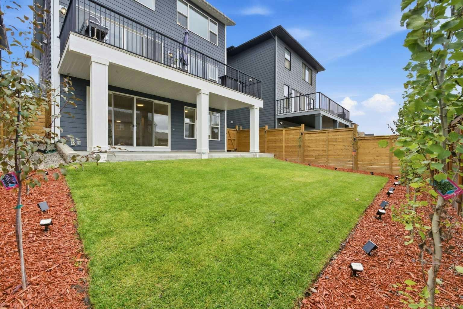 93 Rochester Way NW, Calgary, AB, T3L 0J6 - 46