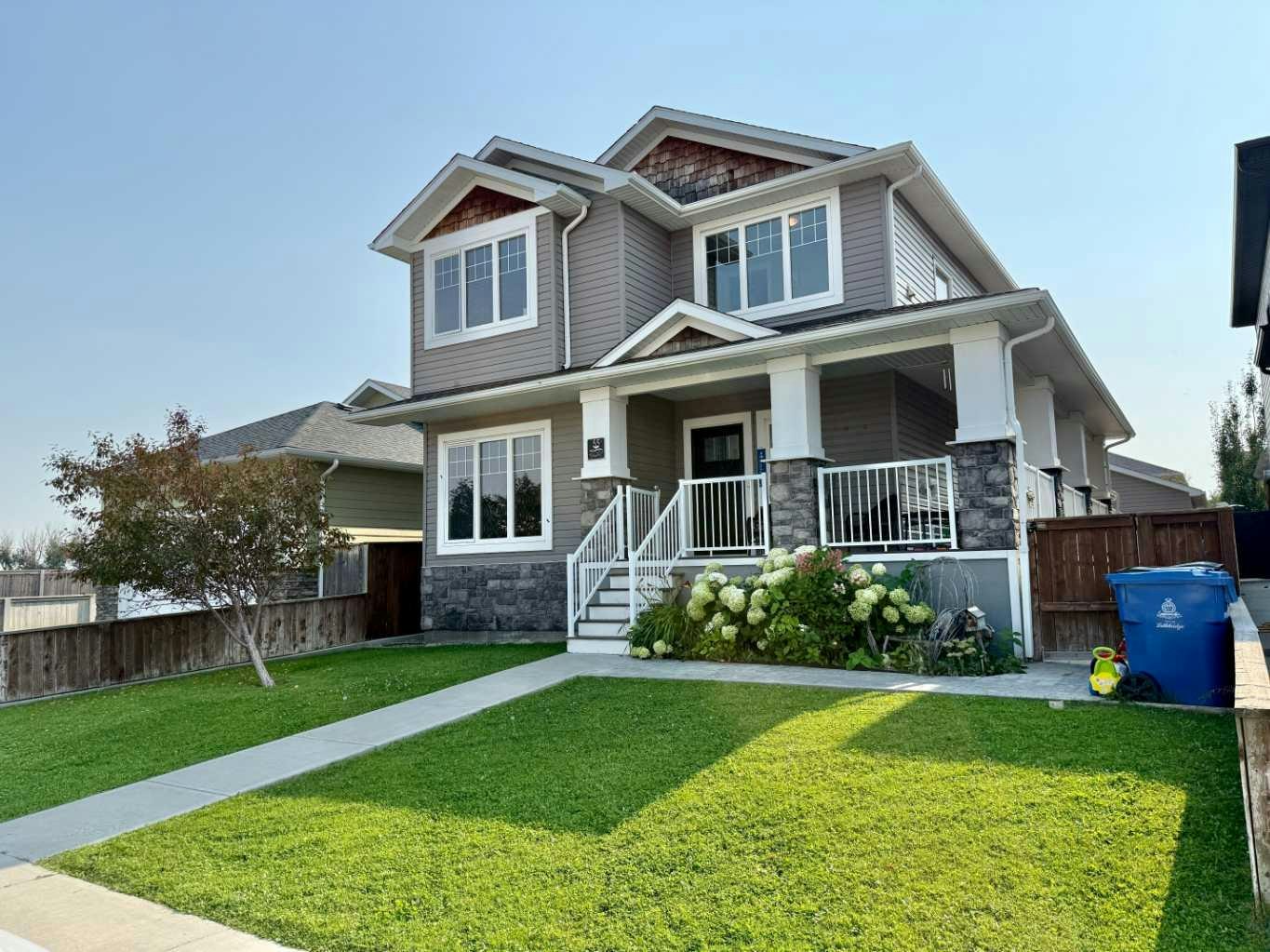 55 Riverhurst Cove W, Lethbridge, AB, T1K 6Y8