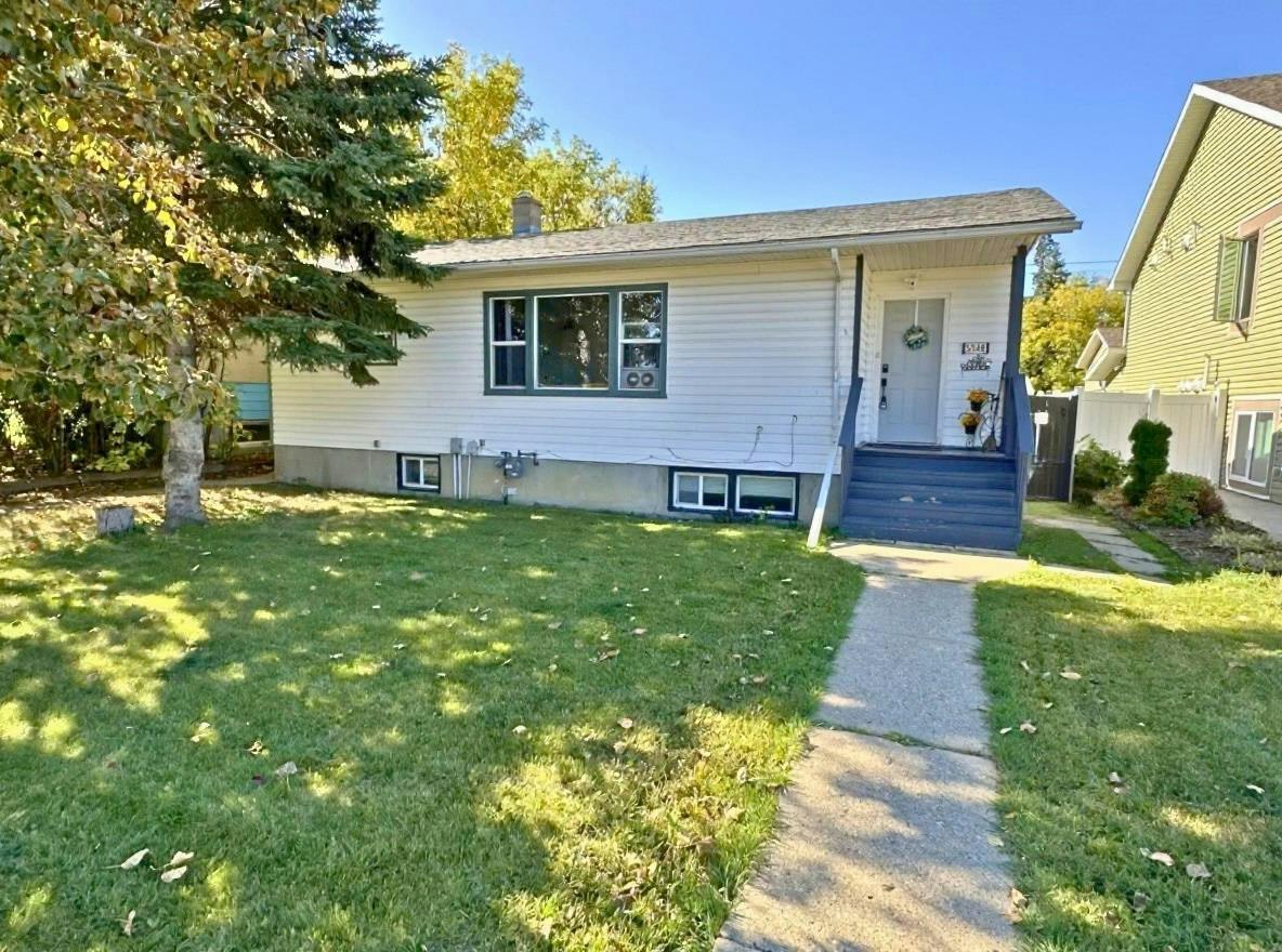 5548 44 Avenue, Red Deer, AB, T4N 3J3