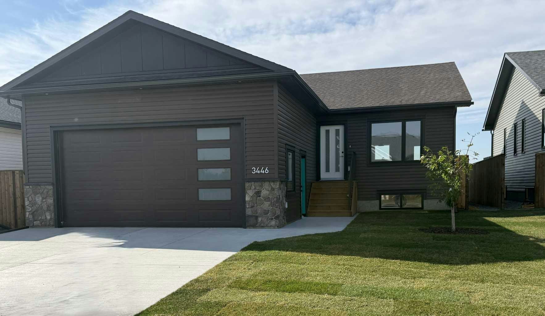 3446 Victory Way, Olds, AB, T4H 0E4