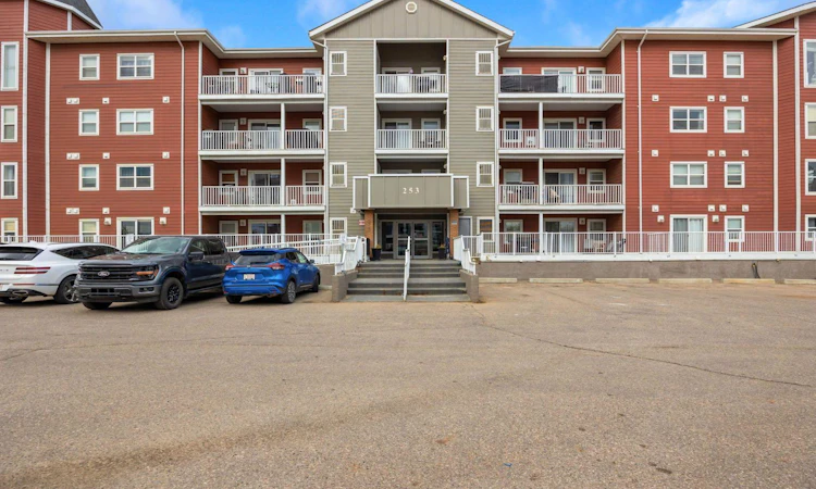 303-253 Gregoire Drive