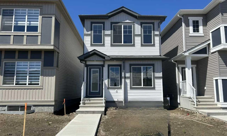 163 Lincoln Crescent
