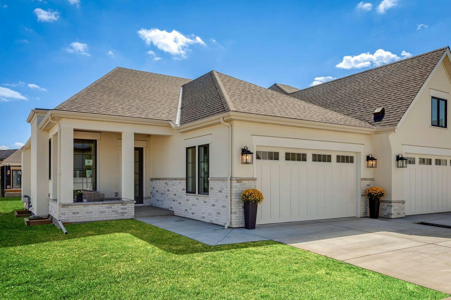 8 Calais Lane SW, Calgary, AB, T3E 7K1