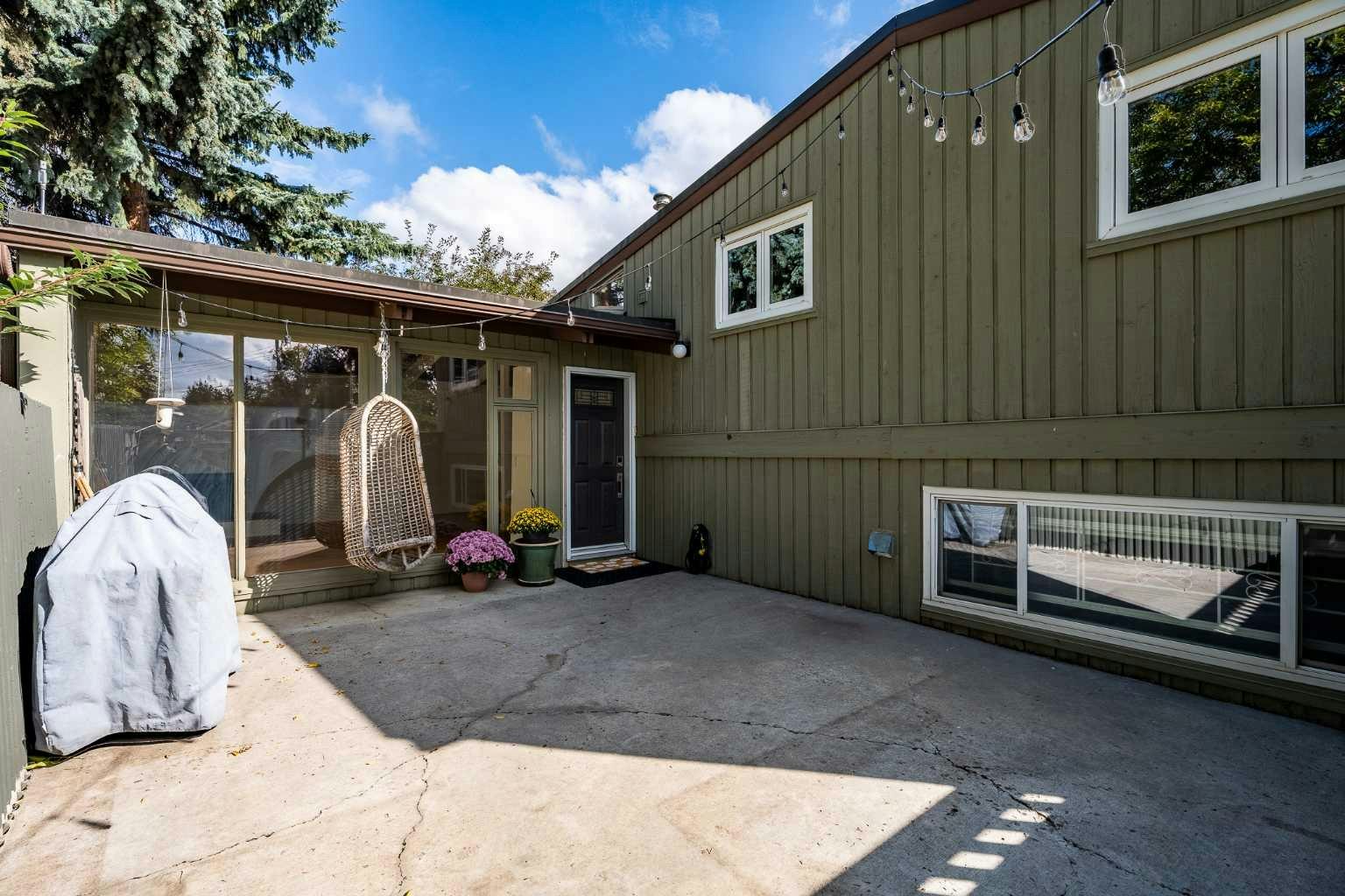 608-4500 39 Street NW, Calgary, AB, T3A 0M5
